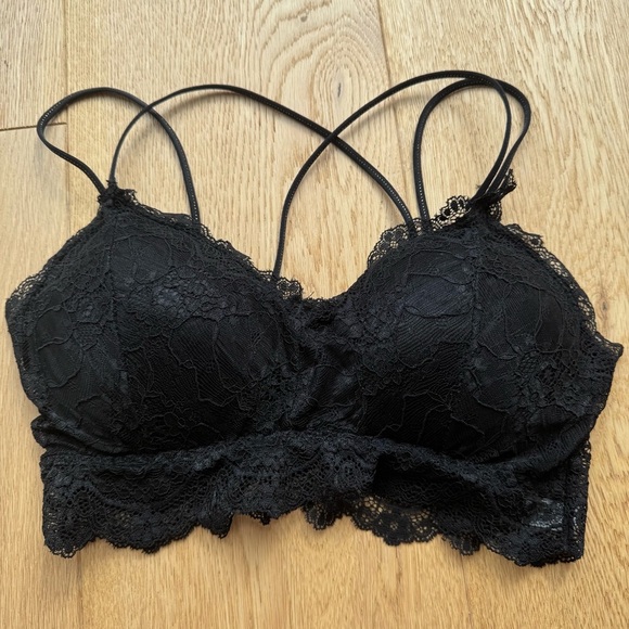 SHEIN Black cross back Lace Bralette - S - Picture 3 of 13